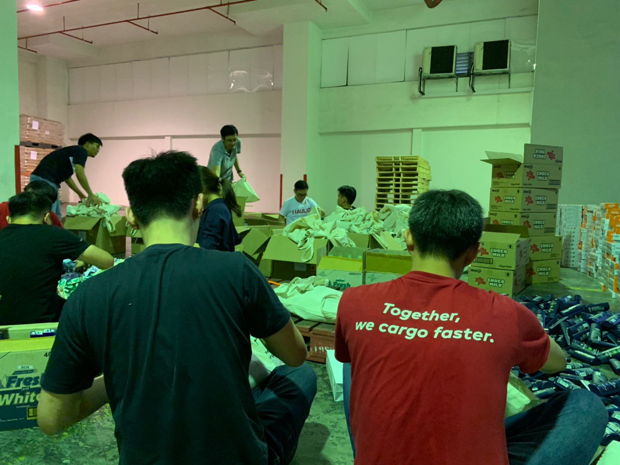 Haulio Christmas CSR 2019 - Packing of Goodie Bags