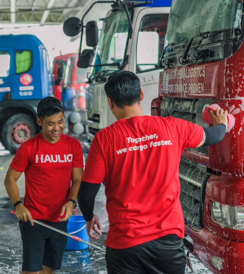 Haulio Christmas CSR 2019 - Prime Mover Washing